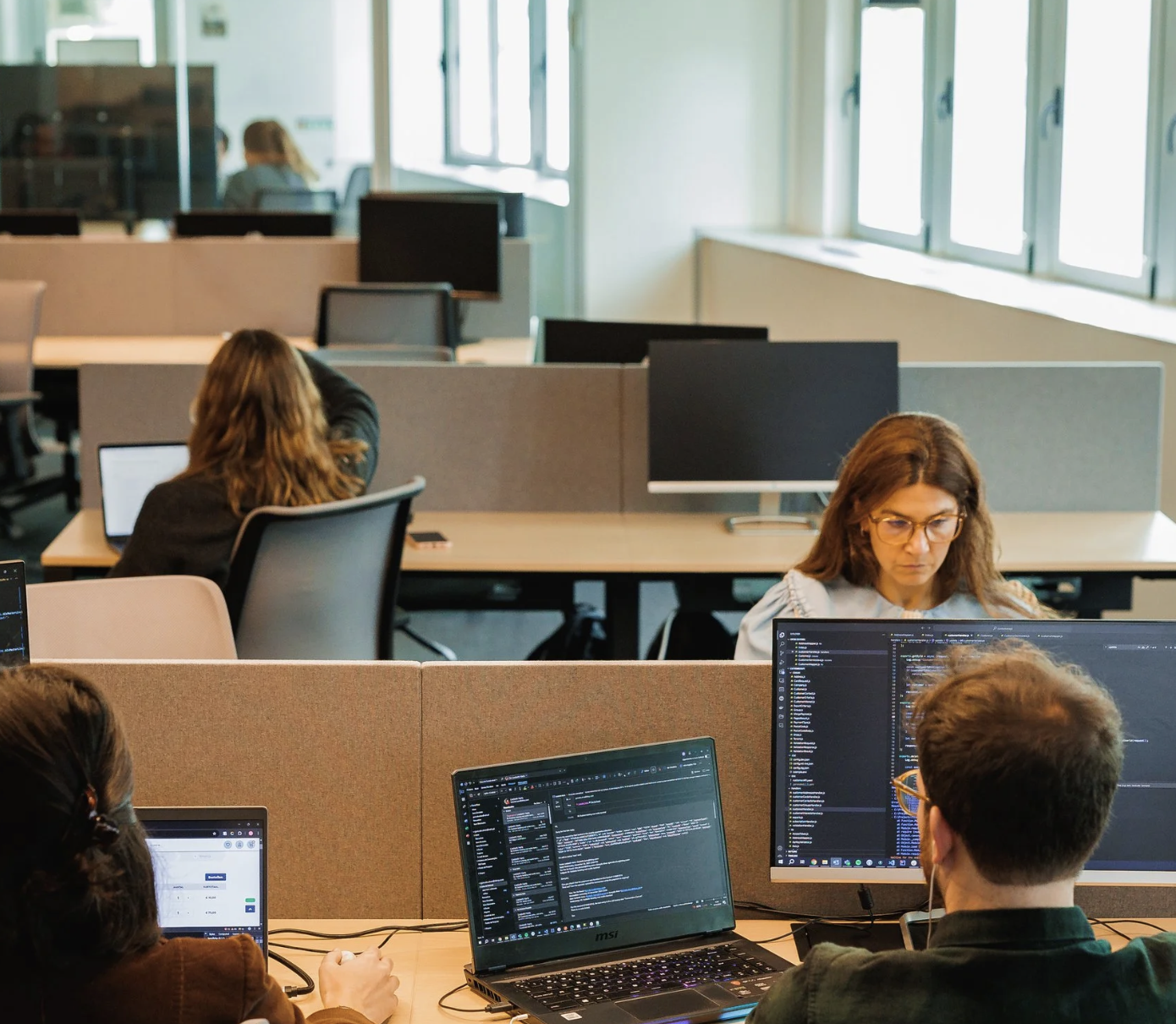 Velv nearshore consultants working