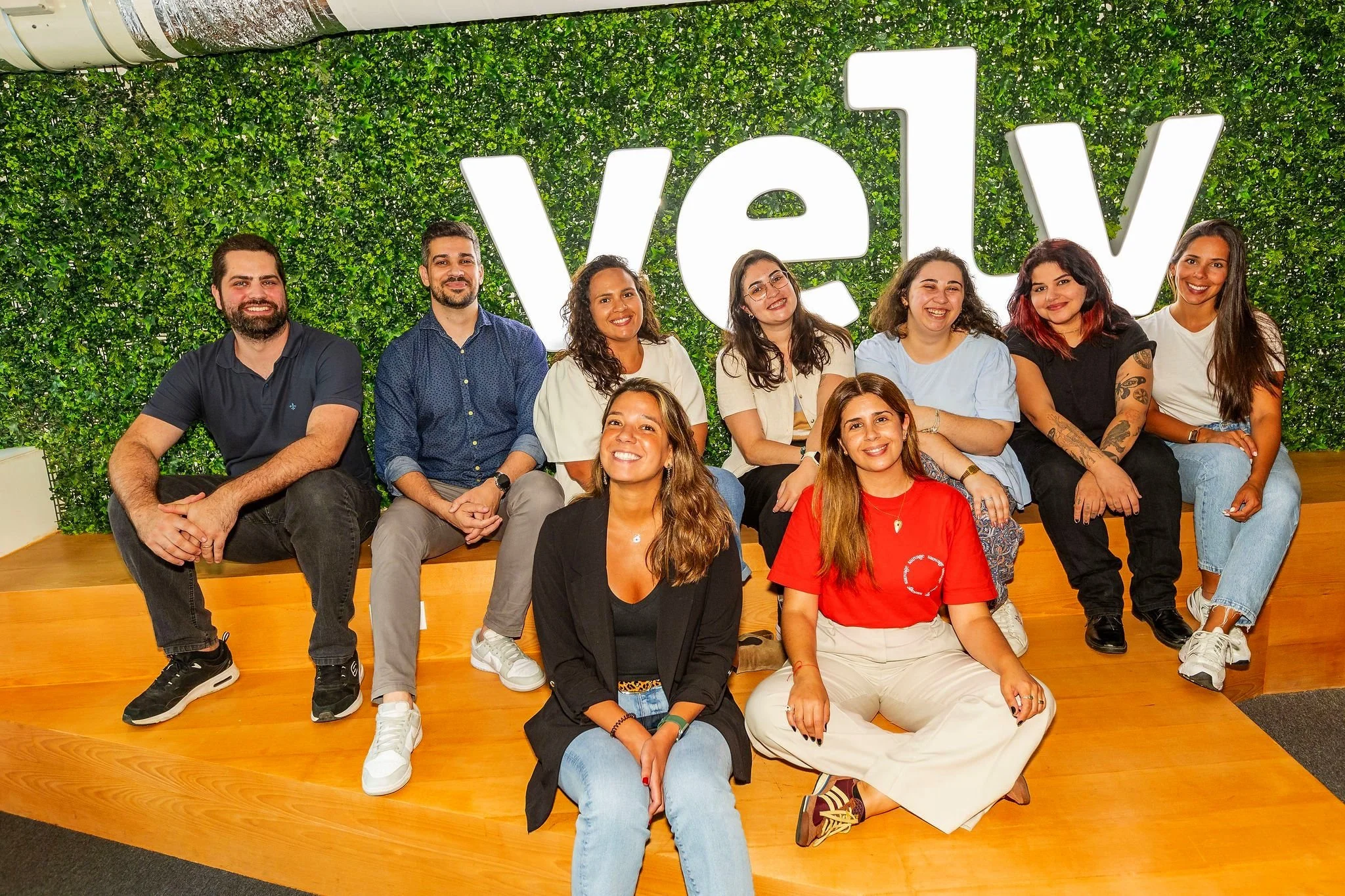 Our team, incredibly yours.